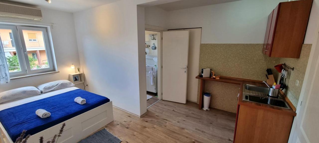 Tiny Studio Big Living Apartment Rovinj Bagian luar foto